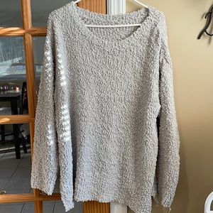 Light grey sweater